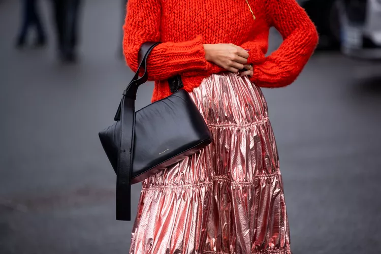 How to Wear Sweaters and Skirts This Fall